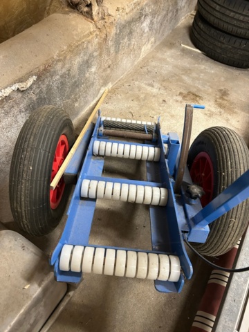 1410940-4 Trolley with accessories - rolling trolley and adjustable supports