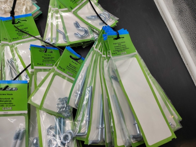 1480429-4 Lot of hooks and eye screws, ESSVE