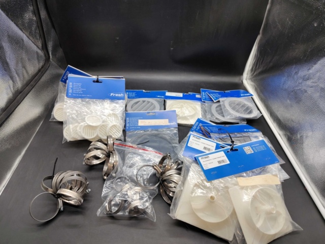 1480430-1 Ventilation details, lot, Fresh – valves, grilles, hose clamps