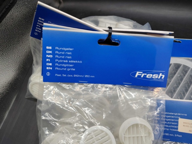 1480430-8 Ventilation details, lot, Fresh – valves, grilles, hose clamps