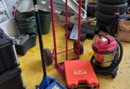 1469082 Collection of workshop equipment - jack, socket wrench set and screwdriver