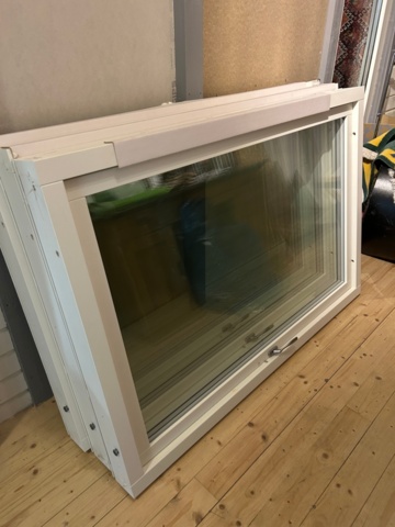 1410949-2 Pivot windows, 3-pane, aluminum-clad - 3 pcs.