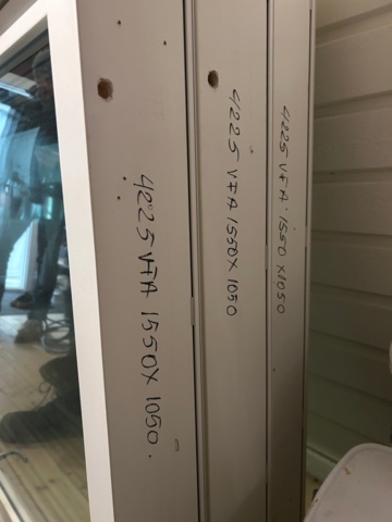 1410949-6 Pivot windows, 3-pane, aluminum-clad - 3 pcs.