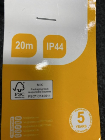 1481685-3 Assortment of power strips & extension cables