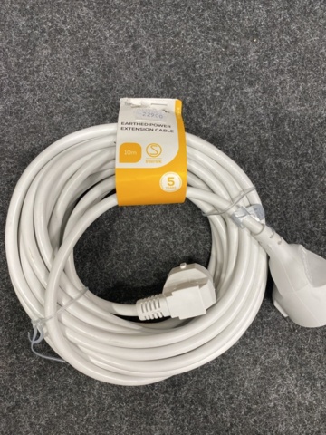 1481685-13 Assortment of power strips & extension cables