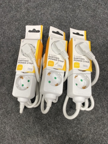 1481685-14 Assortment of power strips & extension cables