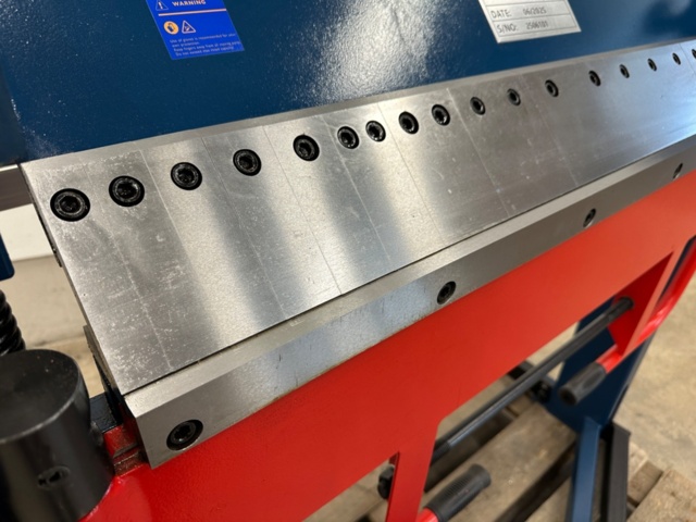 1430327-3 Edge folding Hornet 1020/2.5