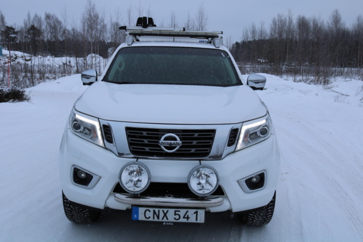 1416785-3 Nissan Navara Double Cab 2.3 dCi 4WD Automatic, 190hp, 2017
