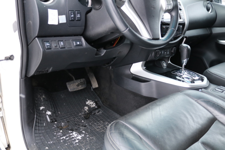 1416785-77 Nissan Navara Double Cab 2.3 dCi 4WD Automatic, 190hp, 2017