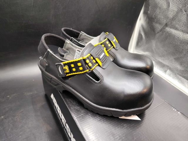 1480442-3 Skyddstoffel - Arbesko, SB A E FO SRC, storlek 38, svart