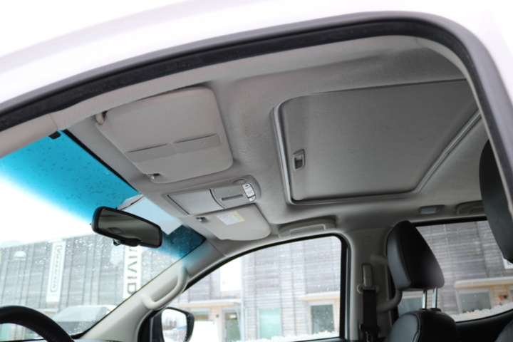 1416785-84 Nissan Navara Double Cab 2.3 dCi 4WD Automatic, 190hp, 2017