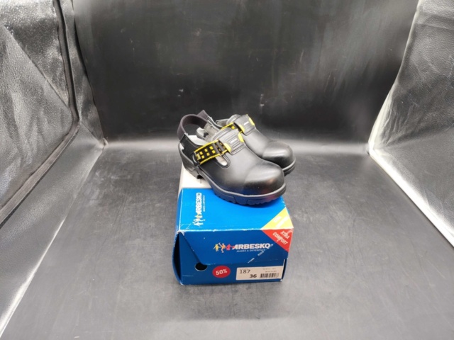 1480446-2 Safety shoes - size 36, Arbesko, ESD function, SB SRC