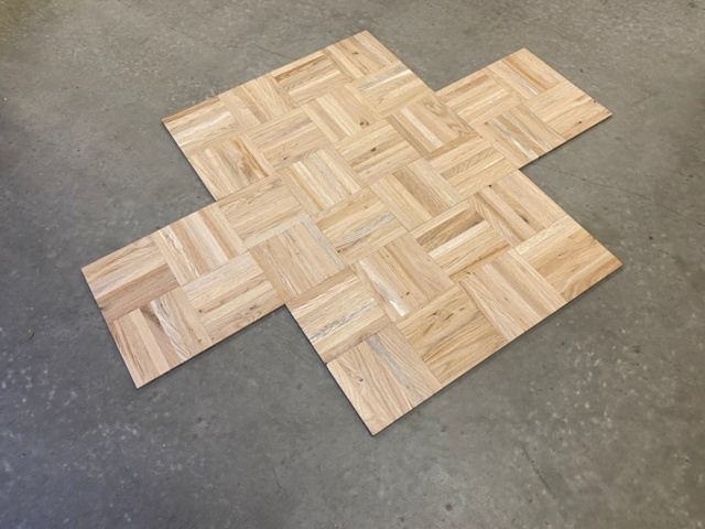 1481618-2 Massiv Ekmosaikparkett Exportdrvo 640x320x8 mm (ca 177,12 kvm