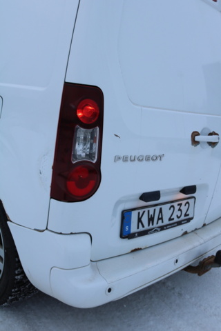 1416784-10 Peugeot Partner Van 1.6 BlueHDi Manual, 99hp, 2015