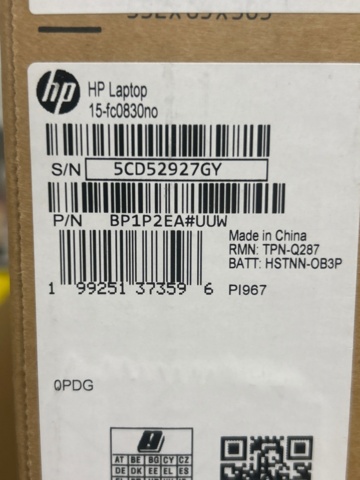 1368636-7 Bärbara datorer 3 st - HP Laptop 15-fc0830no (Nya)