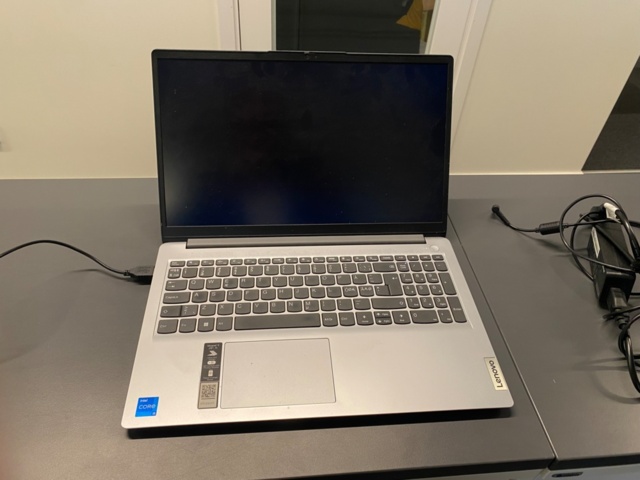 1482007-1 Laptop Lenovo Ideapad 1i 15" Ultra Slim