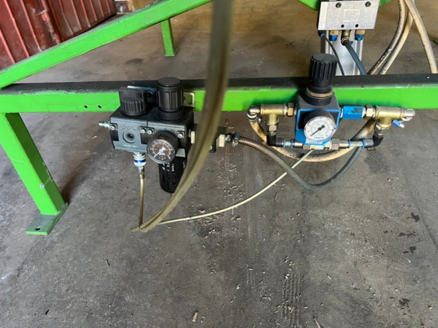 1426503-7 Fixturbord/svetsbord