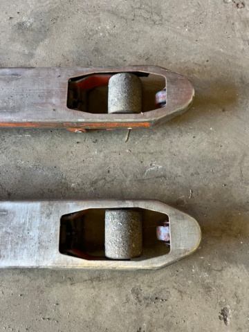 1426505-4 Palldragare BT 2000 kg