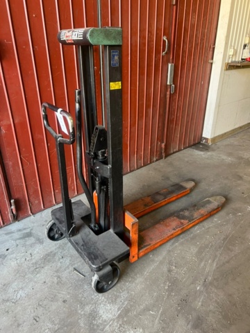 1426507-1 Höglyftande palldragare Kentruck KL 1000