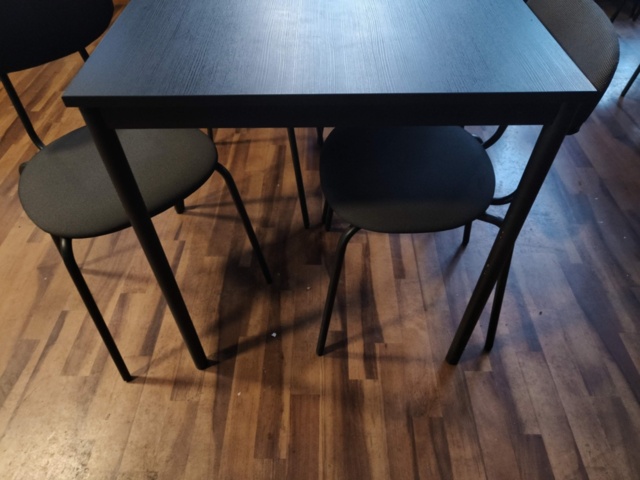 1401294-6 Nine tables with matching chairs