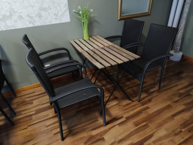 1401295-4 Outdoor furniture