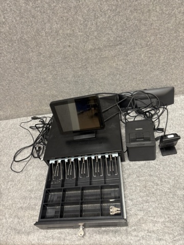 1368289-16 Samling med kassa- och elektronikkomponenter