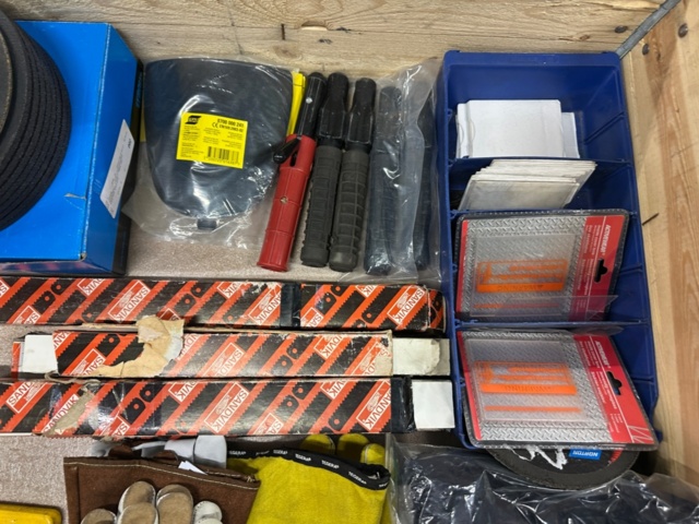 1430344-4 Consumables