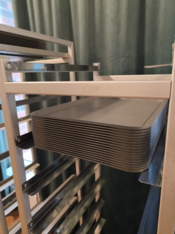 1401297-7 Three tray trolleys with trays