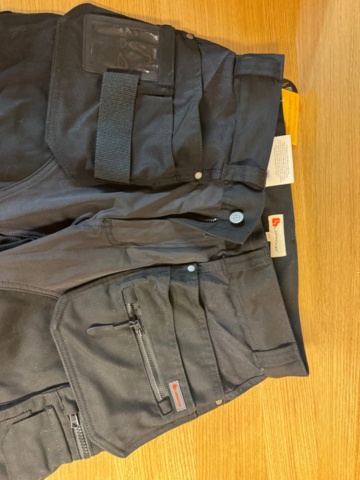 1405492-23 Diverse arbetskläder