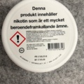 1368290-4 Samling med snus, rökningstillbehör och tobakspapper Försäljningen omfattas av lag (2018:2088)