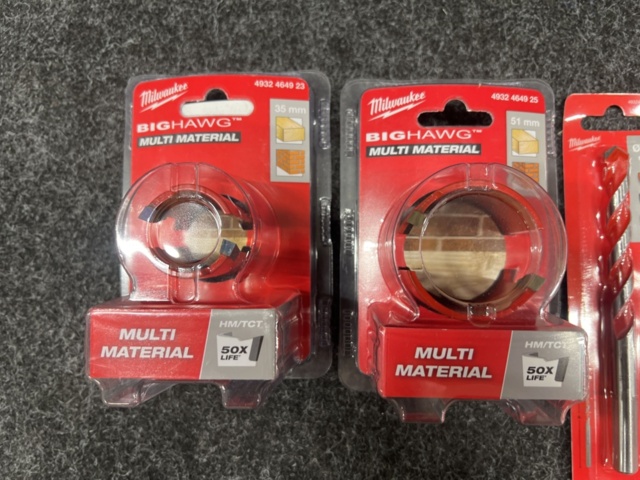 1482132-3 Hole saw & drill, Milwaukee