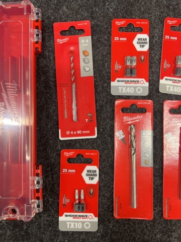 1482134-4 Saw blades & drills, Milwaukee