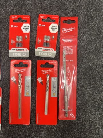 1482134-5 Saw blades & drills, Milwaukee