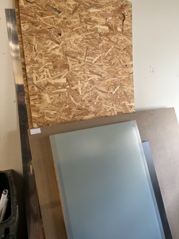 1197531-5 Panel material Glass and OSB