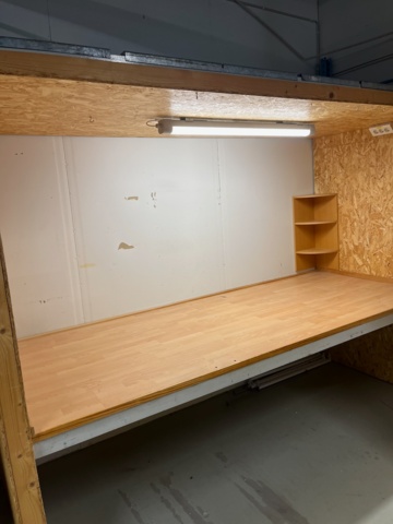 1197532-7 Pallet racking with workstation