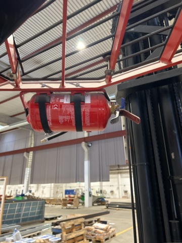 1470221-11 Elektrisk skjutstativtruck