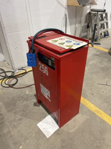 1470221-15 Elektrisk skjutstativtruck