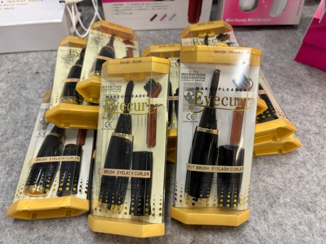 1482748-36 Eyelash extensions approx. 3000 boxes (from 0.6 - 0.16 mm)