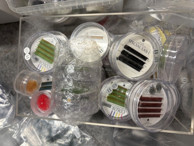 1482748-13 Eyelash extensions approx. 3000 boxes (from 0.6 - 0.16 mm)