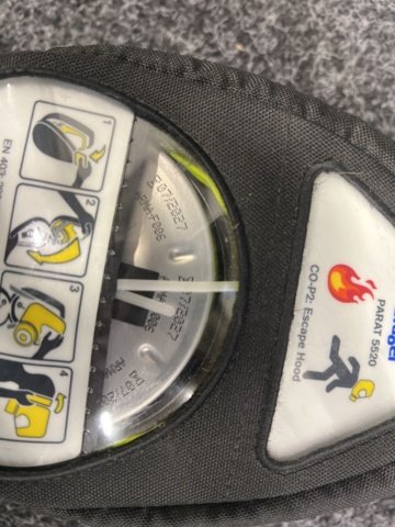 1482112-4 Escape hood Dräger PARAT 5520