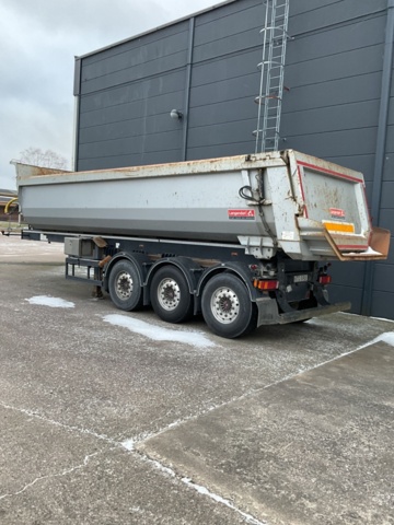 1472981-2 3- Axle tipper trailer - LANGENDORF -2019