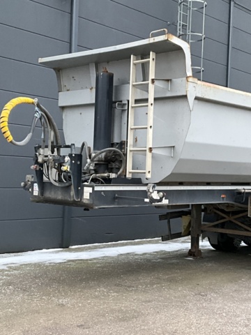 1472981-47 3- Axle tipper trailer - LANGENDORF -2019
