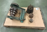 1430355 Weights and pulleys