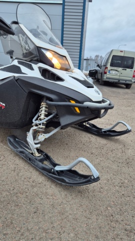 1483115-4 Snöskoter Lynx LTD 600 E-tec 2011