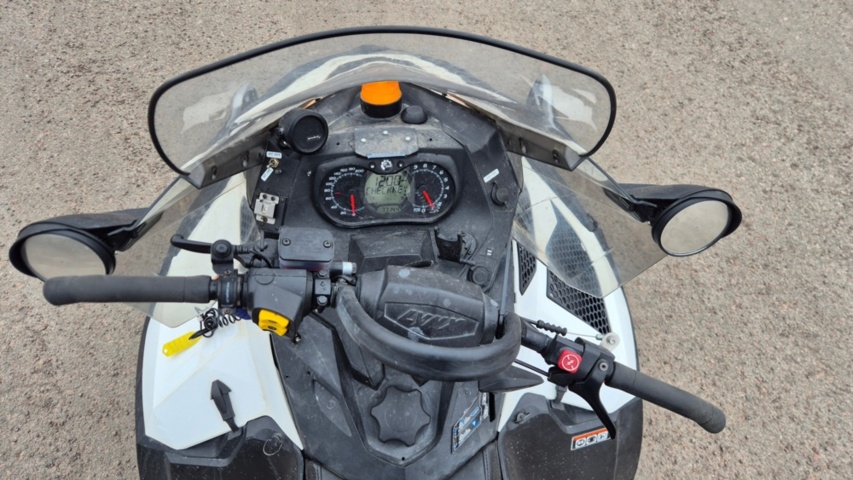 1483115-16 Snöskoter Lynx LTD 600 E-tec 2011