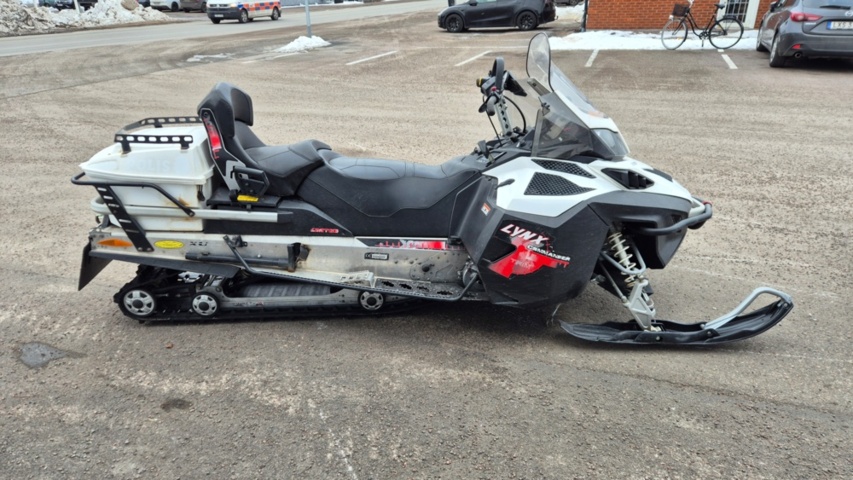 1483116-5 Snowmobile Lynx LTD 600 E-tec 2011