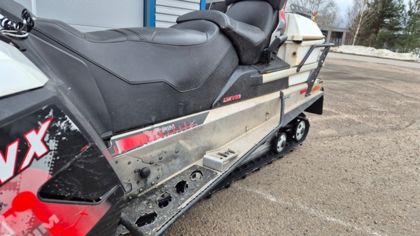 1483116-11 Snowmobile Lynx LTD 600 E-tec 2011