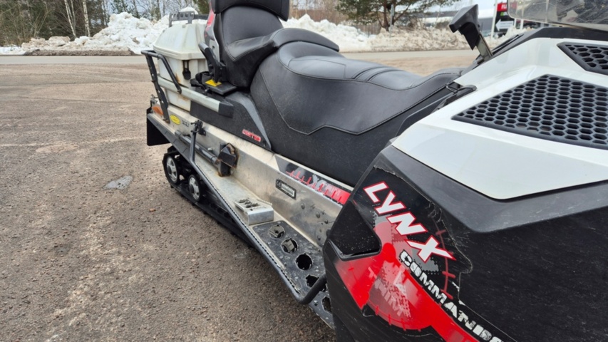 1483116-14 Snowmobile Lynx LTD 600 E-tec 2011