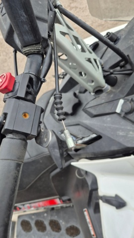 1483116-22 Snowmobile Lynx LTD 600 E-tec 2011