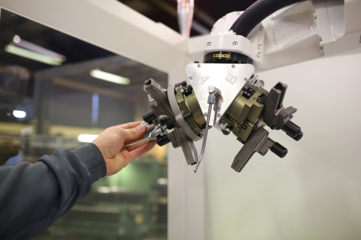 1371168-5 Automatiserat robotsystem med CNC-styrning - DMG Mori ROBO2GO -2019